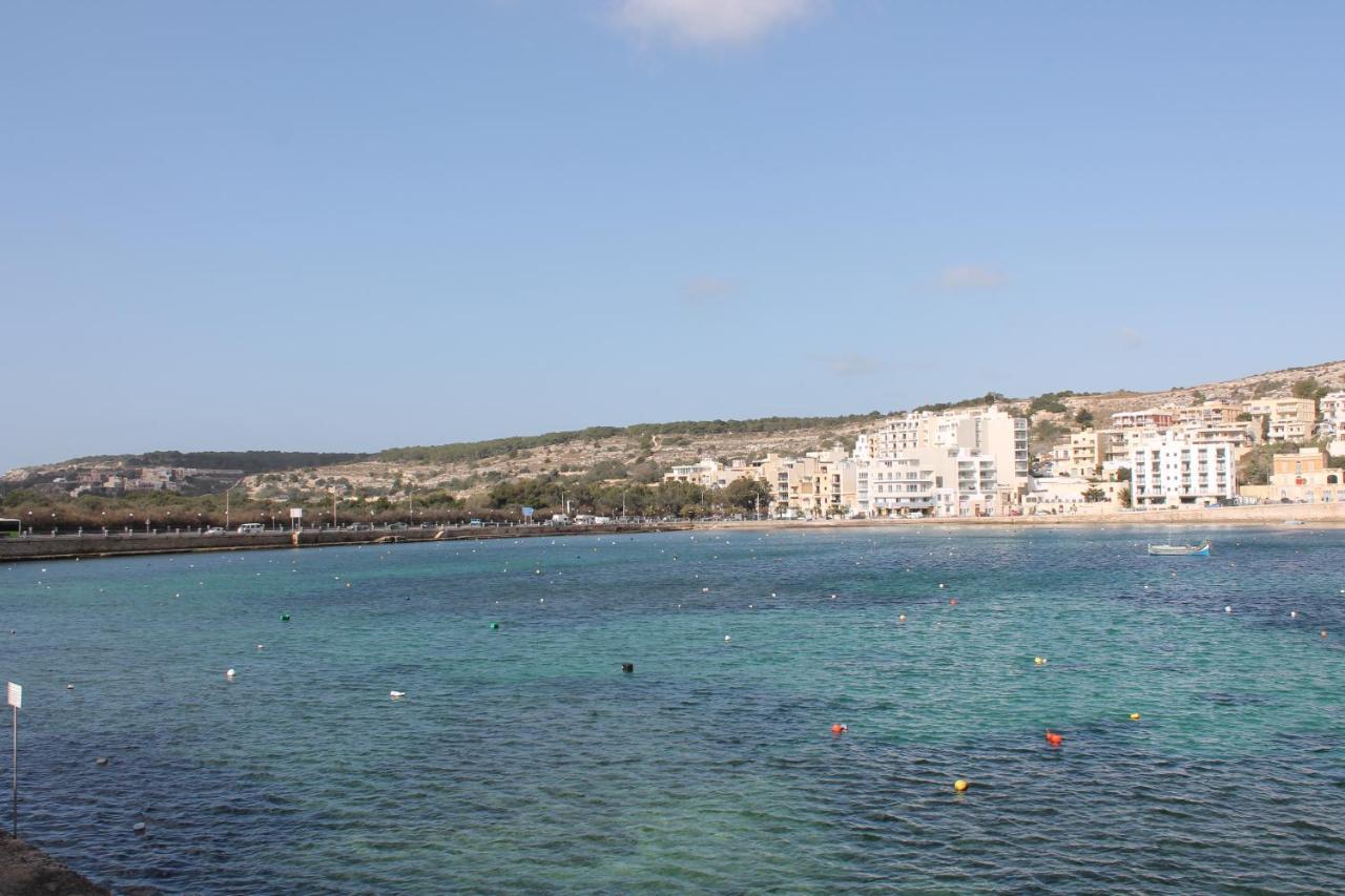 Bayview 2 Bedroom Seaview Apartment With Large Terrace With Panoramic Views - By Getawaysmalta San Pawl il-Baħar Kültér fotó