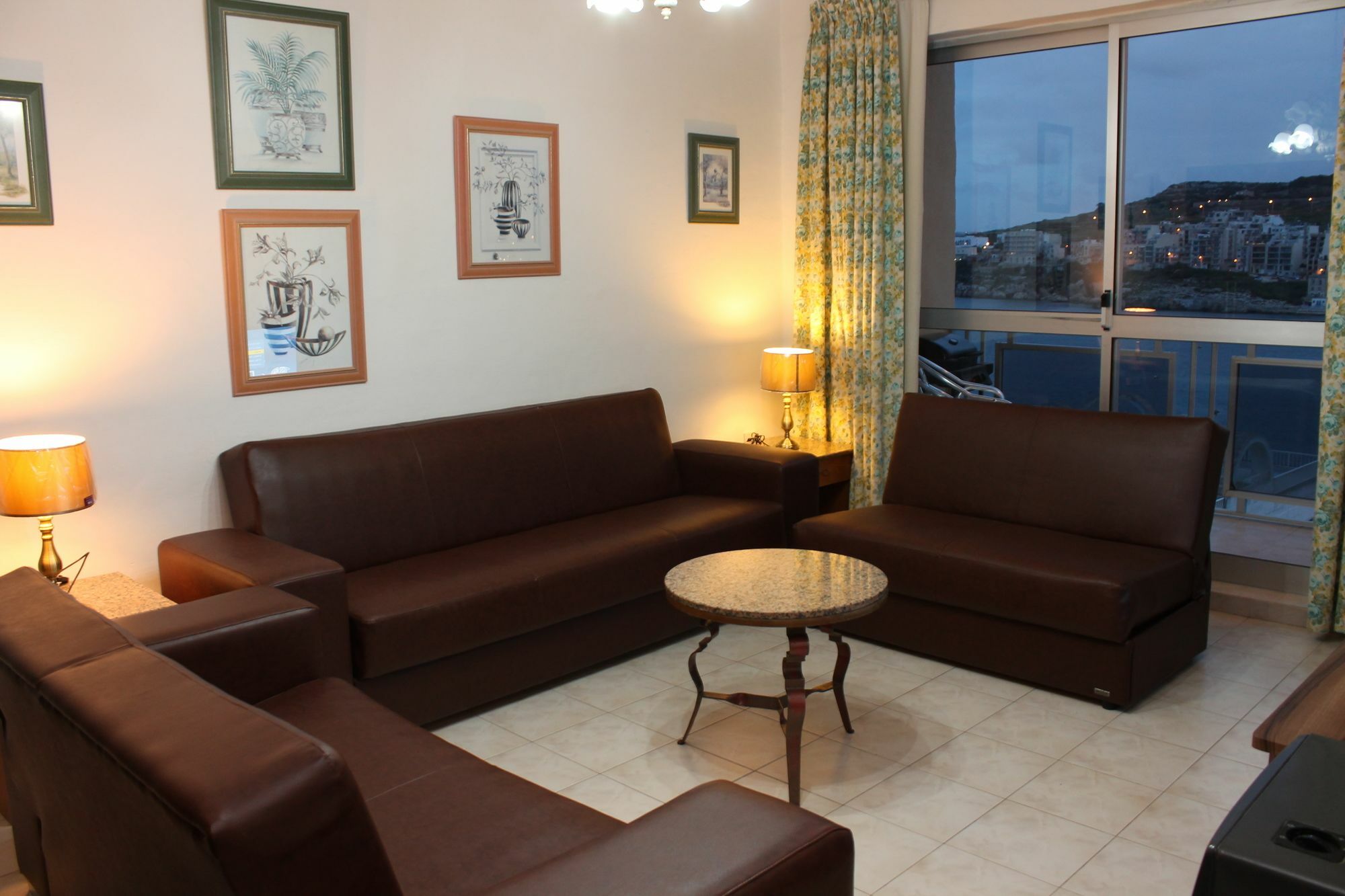 Bayview 2 Bedroom Seaview Apartment With Large Terrace With Panoramic Views - By Getawaysmalta San Pawl il-Baħar Kültér fotó